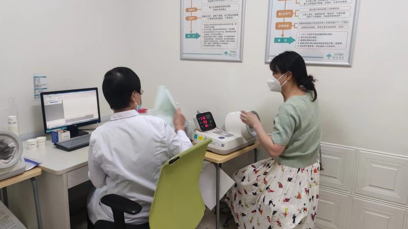 婚前体检套餐通常包含以下空腹项目：