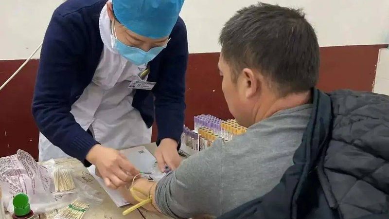 小标题：定制体检与标准套餐的区别